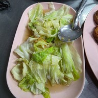 หน้าผา ปลาทอดมัน -