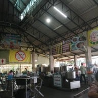 บรรยากาศ ข้าวขาหมูบางหว้า นายต๋อง หนองดินแดง