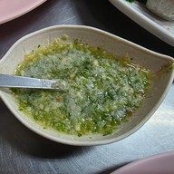 หน้าผา ปลาทอดมัน -