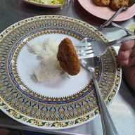 หน้าผา ปลาทอดมัน -