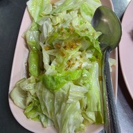 หน้าผา ปลาทอดมัน -