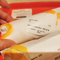 เมนูของร้าน UMAMI Sushi Roll (อูมามิ ซูชิ โรล) Pinklao