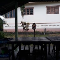 บรรยากาศ คุ้มอร่อย