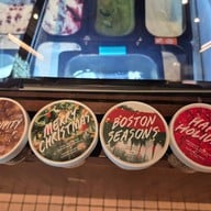 Guss Damn Good เพลินจิต (Ploenchit)