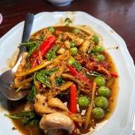 แพอารยา