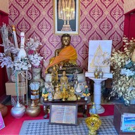 วัดพระแท่นศิลาอาสน์