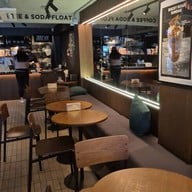 Guss Damn Good เพลินจิต (Ploenchit)