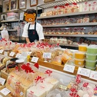 มนต์นมสด เสาชิงช้า