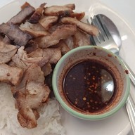 ข้าวเหนียวไก่ทอดวิศวะจุฬา