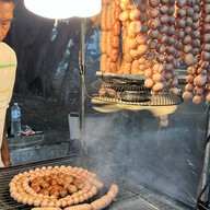 น้าต๋อยไส้กรอกอีสาน