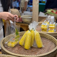 เมนูของร้าน ไร่นายก้อง ถนนคนเดินลพบุรี
