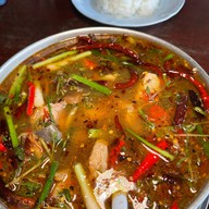 แพอารยา