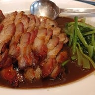 Xin Tian Di Crowne Plaza Bangkok Lumpini Park