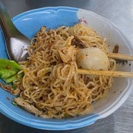 กรหมี่ไก่