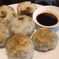 Xin Tian Di Crowne Plaza Bangkok Lumpini Park