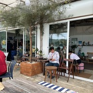 Take A Rest cafe Chanthaburi