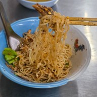 กรหมี่ไก่