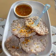 ก๋วยเตี๋ยวไข่แม่อีฟ สาขา 4