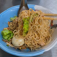 กรหมี่ไก่