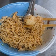 กรหมี่ไก่