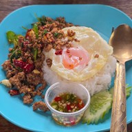 เจ๊ติ๋ม เนื้อต้มบ้านสิงห์