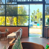 บรรยากาศ Café Amazon - SD4153 งิ้วราย