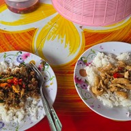 เจ๊อ๋อย ลุงหมึก อาหารตามสั่ง 10 บาท ราชบุรี