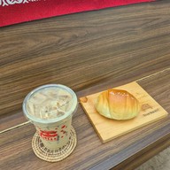 เมนูของร้าน บ้านแยมโรล