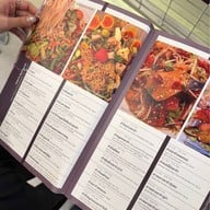 Phed Phed POP เซ็นทรัลชิดลม (POP Central Chidlom)