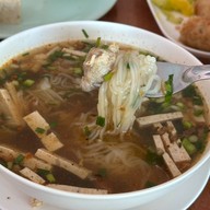 กอล์ฟเฟอร์เฮ้าส์
