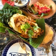 เมนูของร้าน Rongros ถนนมหาราช