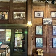กาแฟบ้านร้อยปี สาขาเพชรบุรี