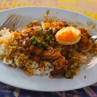 ข้าวหมูแดงอภิชาติ