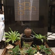 Xin Tian Di Crowne Plaza Bangkok Lumpini Park