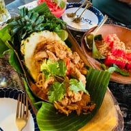 Rongros ถนนมหาราช