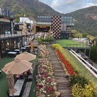 Pino Latte Resort & Cafe