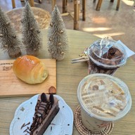 เมนูของร้าน บ้านแยมโรล