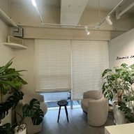 Jimmie Salon