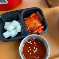 SUM. Korean food Camping Ground