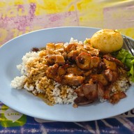 ข้าวหมูแดงอภิชาติ