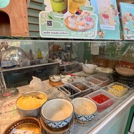 หอมรัญจวน ขนมไทย ต้นตำรับชลบุรี