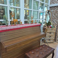 บรรยากาศ บ้านแยมโรล