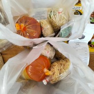 เมนูของร้าน Lanna Eatery (ลานนาอีทเทอร์รี่) ข้าวซอย น้ำเงี้ยว เจียงฮาย ศาลายา ซ.11