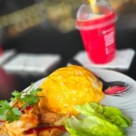 Pino Latte Resort & Cafe