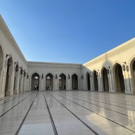 บรรยากาศ Sultan Qaboos Grand Mosque