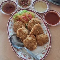 ครัวโกเท้ นครปฐม