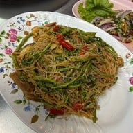 วัชระโภชนา จรัญสนิทวงศ์