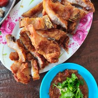 หมูทอดดึกดำบรรพ์