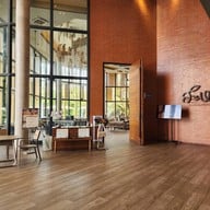 สะหวา Sawa Restaurant