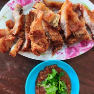 หมูทอดดึกดำบรรพ์
